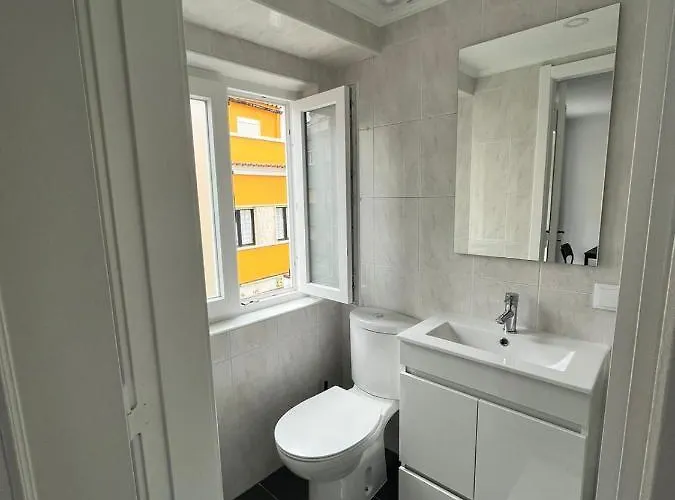 Apartment Perfect Location In Lissabon